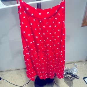 Women’s pink and white tank top